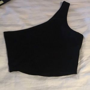 One shoulder crop top